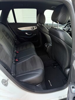 Mercedes GLC 250d 4Matic AMG - 11