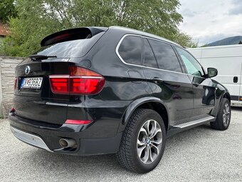 BMW X5 xDrive40d - 11