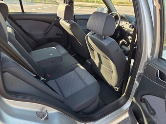 Škoda Octavia Combi 1.9 TDI Ambiente 4x4 - 11
