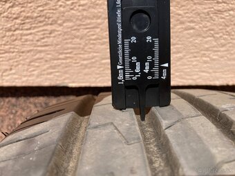 Letné pneu Falken 215/55 R17 - 11