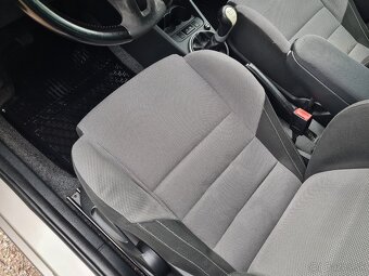 Skoda Fabia II 1,4 16V Bezín Veľmi pekný zachovalý stav, - 11