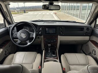 Jeep Commander 3.0 CRD 4x4 7 miestny - 11
