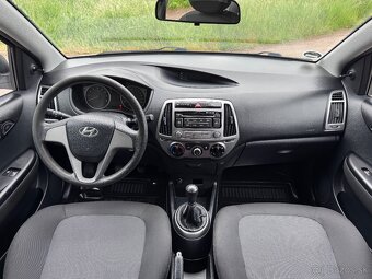 Hyundai i20 1.2i 16V Comfort - 11