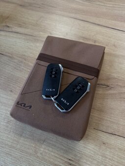 Kia Niro EV PREMIUM 150kW/64kwh - 11