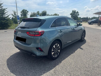 Ceed 1,5 T-GDi M6 GOLD+LED pack - 11