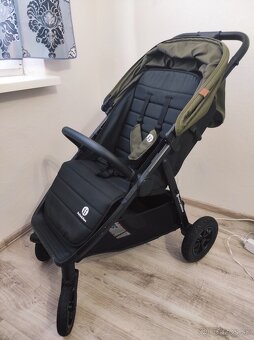 Predám kočík petite&mars airwalk 2 - 11