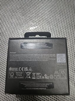 Samsung galaxy s24 128gb ice blue + buds 3 pro - 11