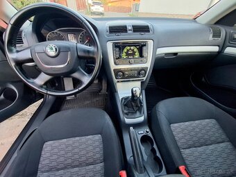 Škoda Octavia combi, 2.0 TDI CR 103KW - 11