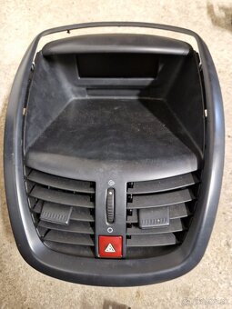 Diely interiéru Peugeot 207 - 11