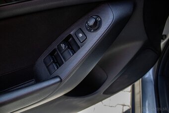 Mazda 3 - 11