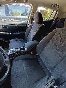 Nissan LEAF N-Connecta 30KW RV 2016/12 - 11