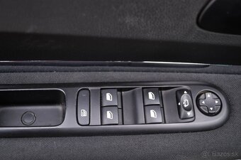 Peugeot 3008 1.6 blueHDI - 11