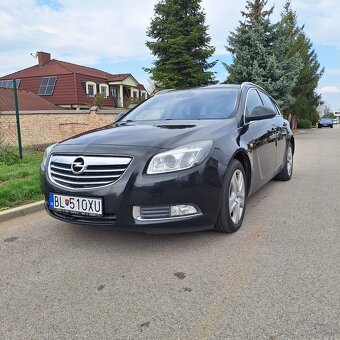 Opel Insignia 4x4 2.0 CDTI 143 kW - 11
