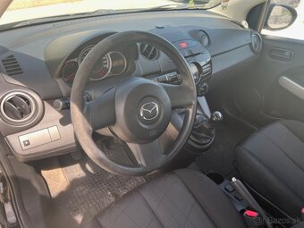 Mazda 2 - 11
