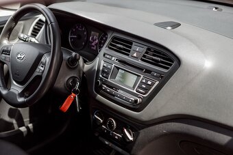 Hyundai i20 1.2i 16V 62kW M5 Style 08/2017 - 11