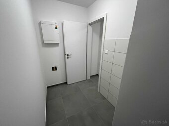 NOVÝ byt s TERASOU a PARKOVANÍM - 11