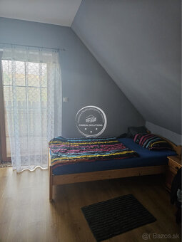 Na predaj nádherný 6-izbový rodinný dom s veľkým pozemkom - 11