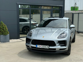 Porsche Macan T 2.0 (2019) - 11