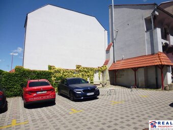 HLAVNÁ: SUTERÉN /pivnica/ - cca 150 m2 - možnosť odkúpenia z - 11