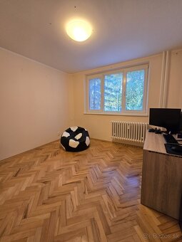 Prenájom 2 izbový byt s balkónom na sídlisku Západ- Poprad - 11