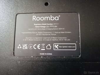 Robotický vysávač iRobot Roomba Combo R1118 - 11