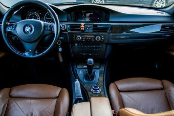 BMW rad 3 320d xDrive A/T - 11