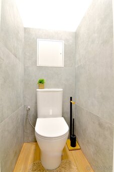 Veľký 3-izb byt balkón pivnica parkovanie Párovce Nitra - 11