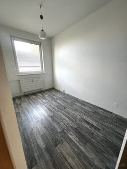Klimatizovaný 2,5 izbový byt v centre mesta na prenájom - 11