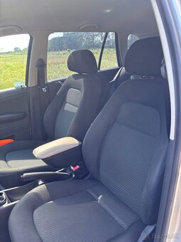Predám Škoda Fabia, 1.2 benzín, 47 kW, strieborná metalíza - 11