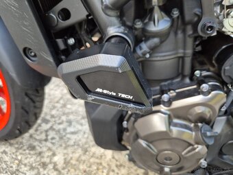Yamaha MT07 ABS 2019 - 11