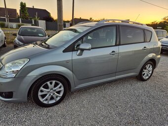 Toyota corolla verso - 11