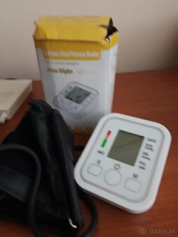 Prenosný dýchací prístroj+inhalátor+tlakomer zdarma+liekovka - 11