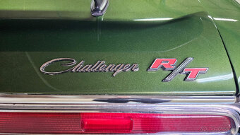 1970 Dodge Challenger R/T SE 383 V8, manuál, po renovaci - 11