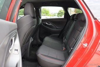 Hyundai i30 CW 1.5 T-GDi mHEV iMT N Line - 11
