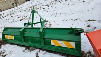 Zetor traktorova snežna radlica( komunalny posýpač) - 11