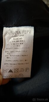 Dámsky čierny kabát, veľkosť 40 AKO NOVÝ - 11