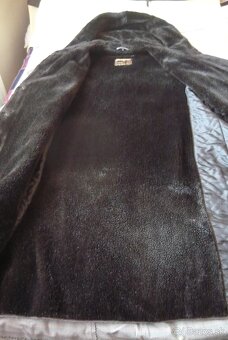 dlhý dámsky kabát - 11