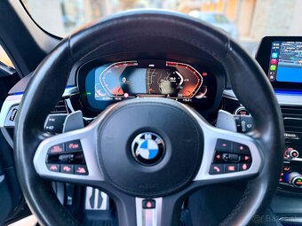 BMW Rad 5 Touring 530d xDrive r.2020 M-Packet - 11