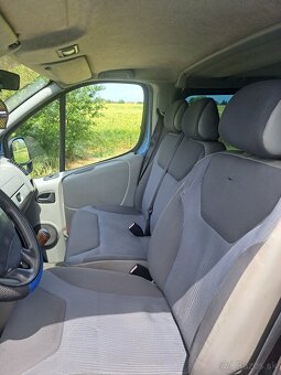 Renault Trafic Minibus 1.9 dCi 9 - miest - 11