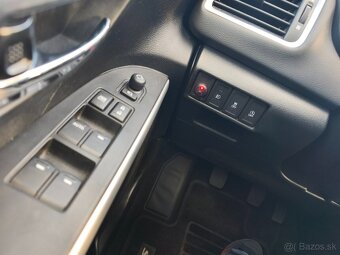 Suzuki SX4 S-CROSS 4x4 rok 2016 - 11