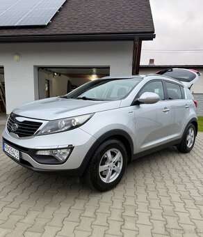 Kia – 2012 – 2.0 CRDi - 11