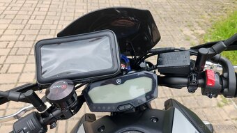 Yamaha MT07 - 11