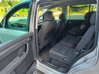Volkswagen Touran 2.0 TDi - 11