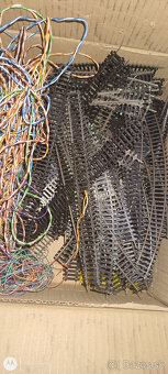 HO železnica s 2Lok+5Vag_+TT súprava, veľa koľají, dekor - 11