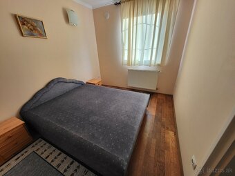 Rodinná vila s 3 bytovými jednotkami – Mosonmagyaróvár - 11