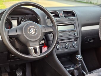 Volkswagen Golf Cabrio 2.0 TDI BlueMotion Technology - 11