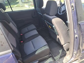 Mazda 5 1.8i 7miestne - 11