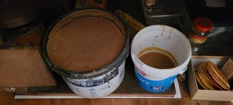 REZERVOVANÉ Predáme veci po včelárovi - 11