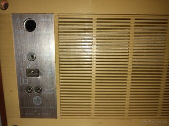 retro rádio RIGA - 11