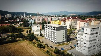 Novostavba 2 izbový byt 70m2 s klimatizáciou, sihoť, parking - 11